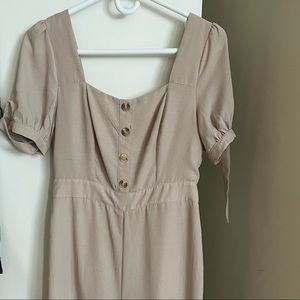 Forever 21 jumpsuit size small